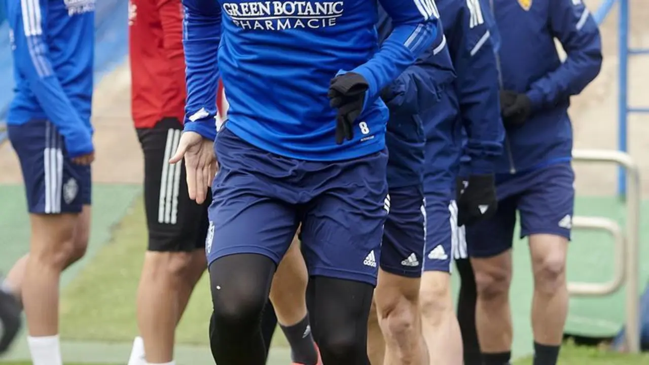 Eugeni Valderrama, durante un ejercicio en la Ciudad Deportiva. | Foto: RZ
