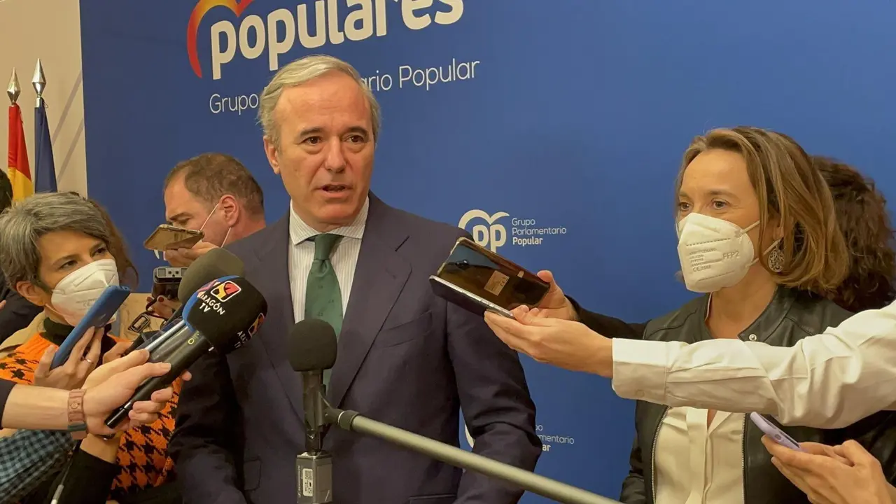 El alcalde de Zaragoza, Jorge Azc&oacute;n, en un acto reciente | Foto: PP Arag&oacute;n