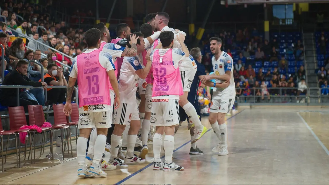 Celebraci&oacute;n del triunfo en Barcelona el s&aacute;bado pasado | Foto: Ernesto Aradilla