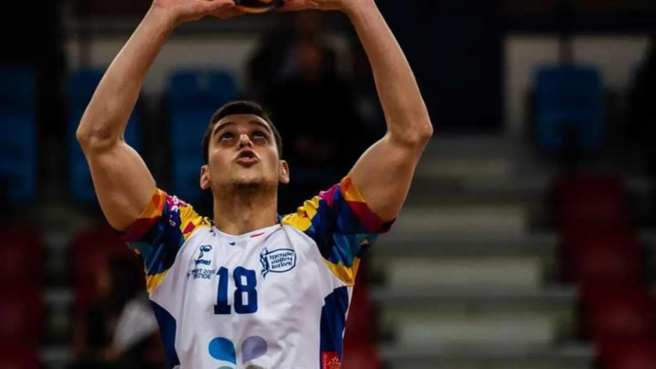 Rub&eacute;n Lorente, en la imagen, nuevo jugador del CV Teruel. Foto: Cedida
