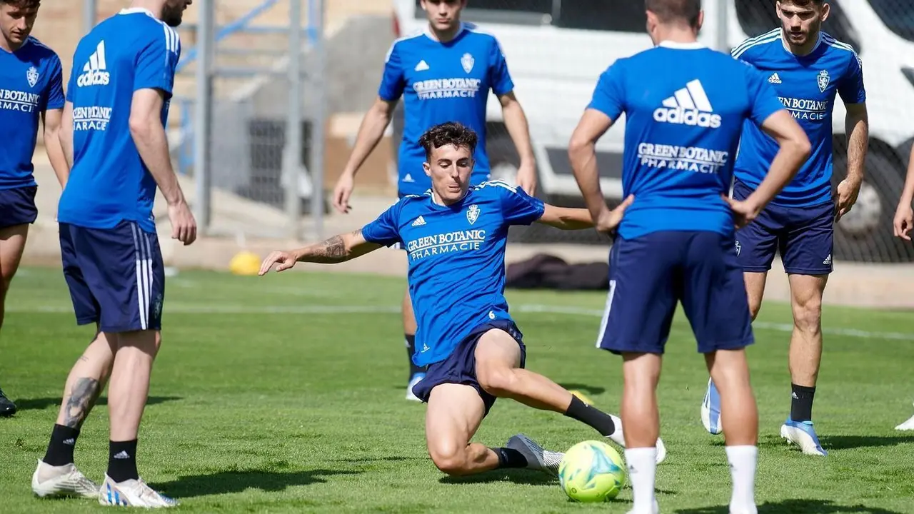 El Real Zaragoza en un entrenamiento en La Ciudad Deportiva | Foto: RZ