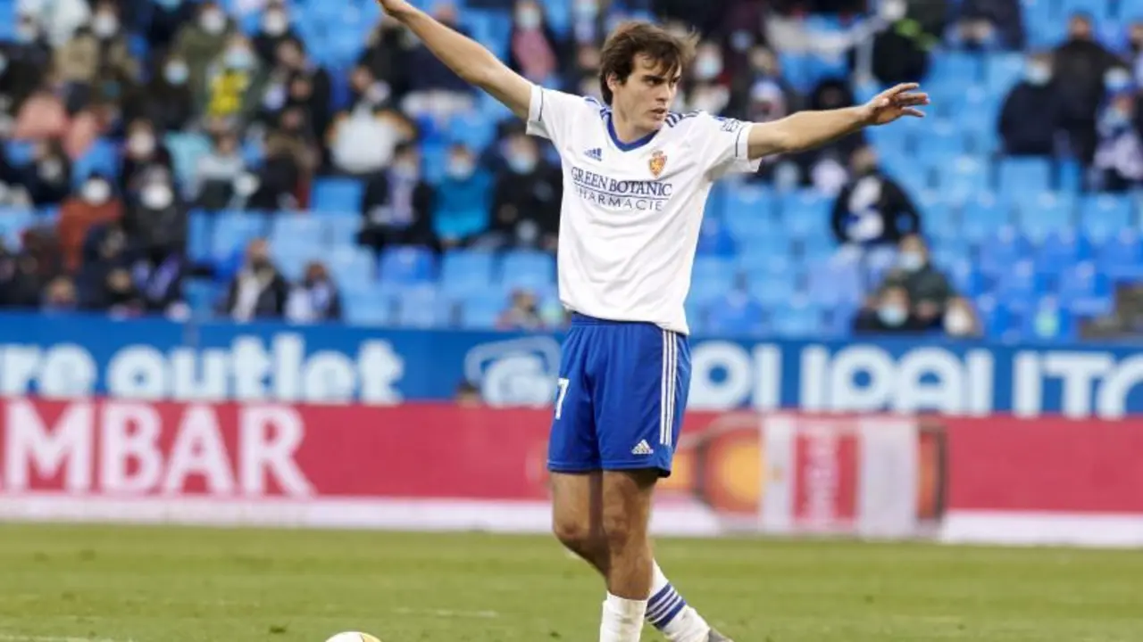 Francho Serrano gu&iacute;a al Zaragoza | Foto: RZ / Tino Gil 