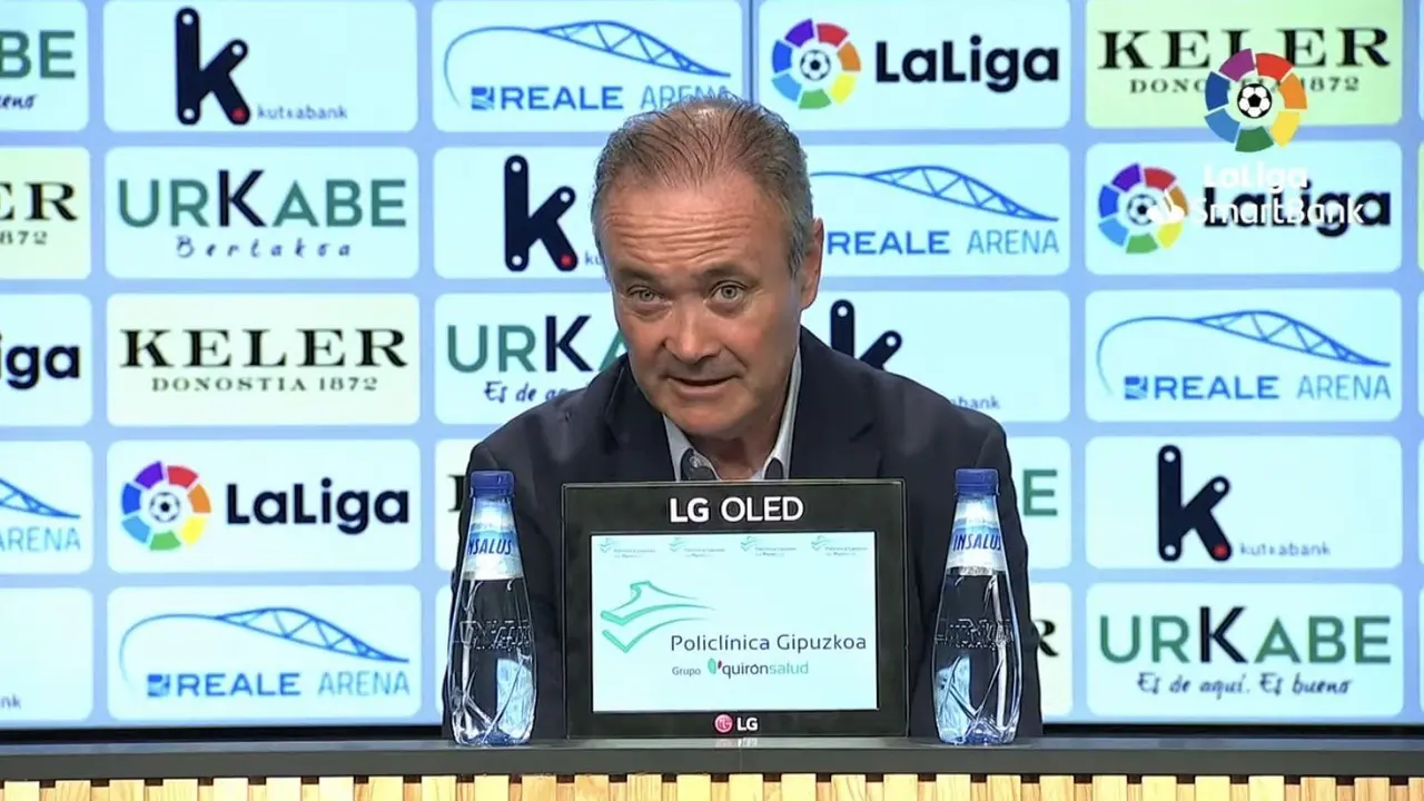 Juan Ignacio Mart&iacute;nez en rueda de prensa