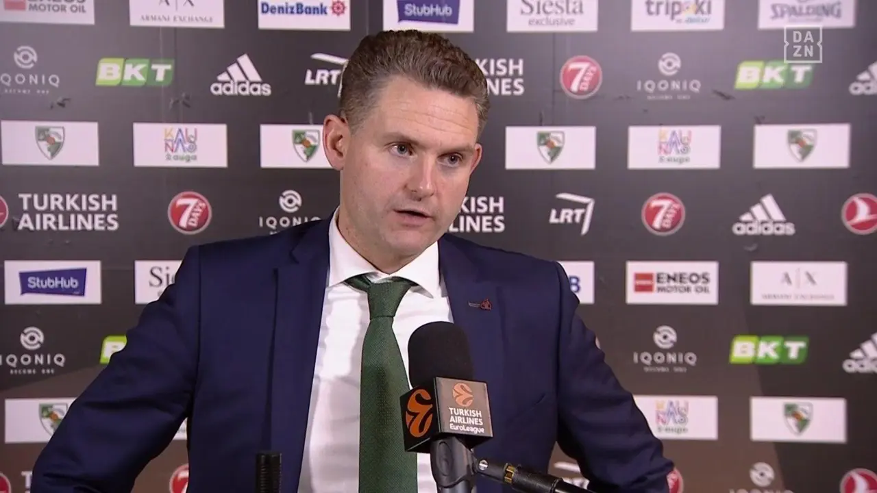 Martin Schiller, como t&eacute;cnico de Zalgiris | Foto: DAZN