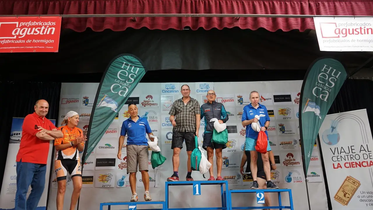 Podium en categor&iacute;a veteranos del Trofeo de Orientaci&oacute;n de Pe&ntilde;a Guara. Foto: Pe&ntilde;a Guara