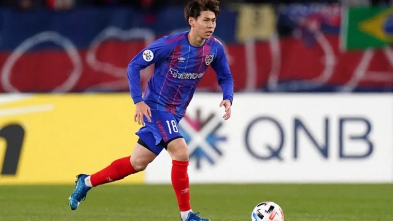 Kento Hashimoto, en la imagen, es el relevo en el camino que abri&oacute; Okazaki. Foto: SD Huesca