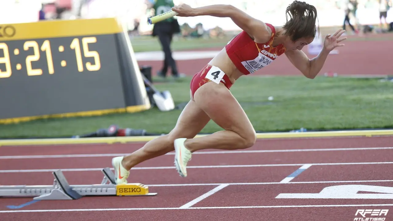 Sonia Molina, en la imagen, fue la primera relevista del hist&oacute;rico 4x100 en el Mundial de Atletismo que se celebra en Oreg&oacute;n (EE UU). Foto: Rfea