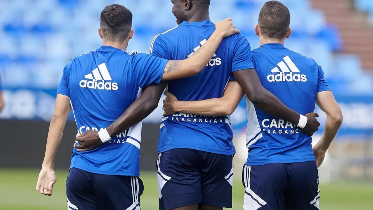 Makhtar Gueye, el nuevo delantero del Real Zaragoza, puede ser la sorpresa del ataque ante el Lugo. | Foto: RZ