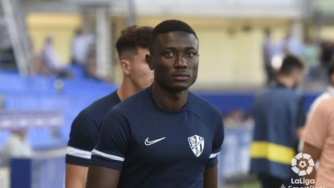 Patrick Soko en la previa de un partido con la SD Huesca | Foto: LaLiga