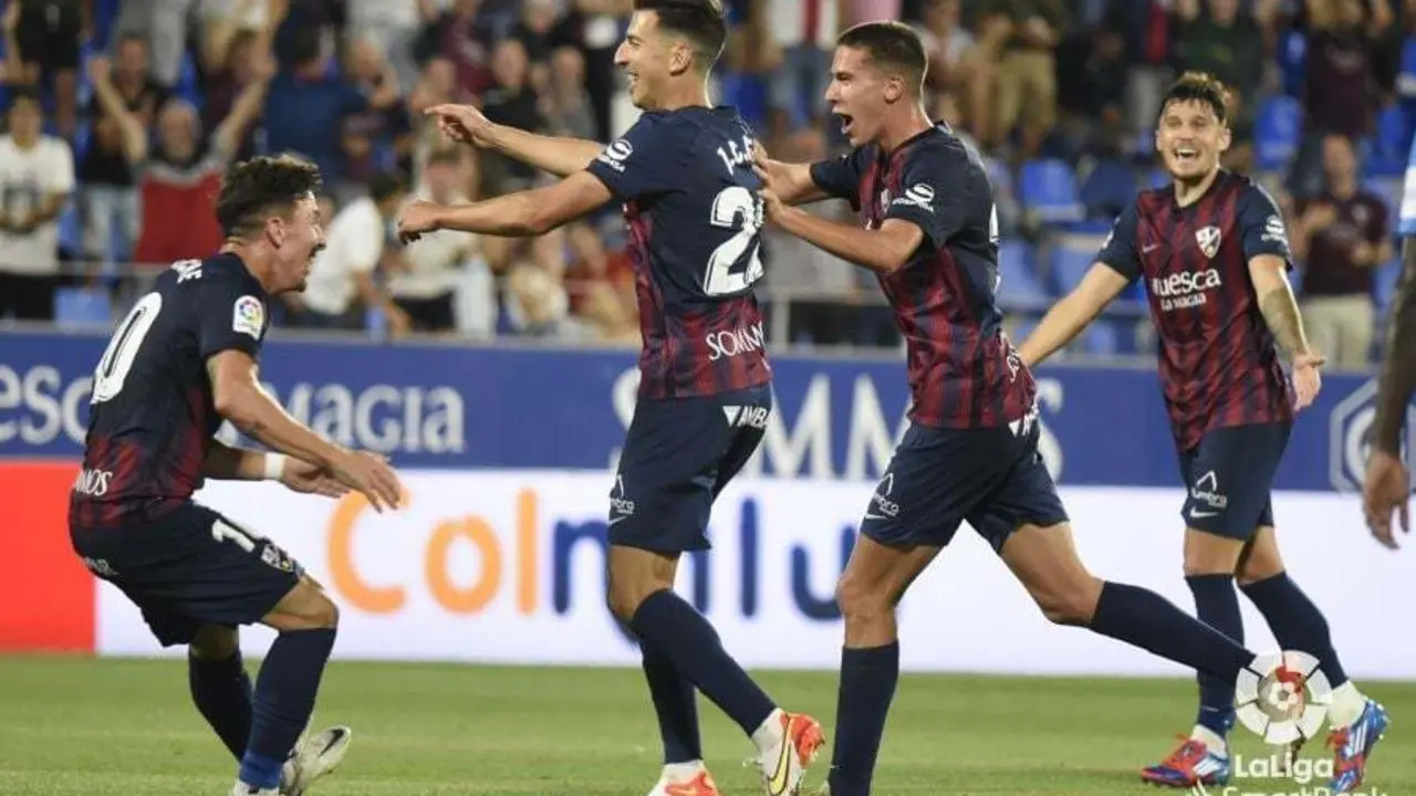 Juan Carlos celebra su tanto al M&aacute;laga | Foto: LaLiga