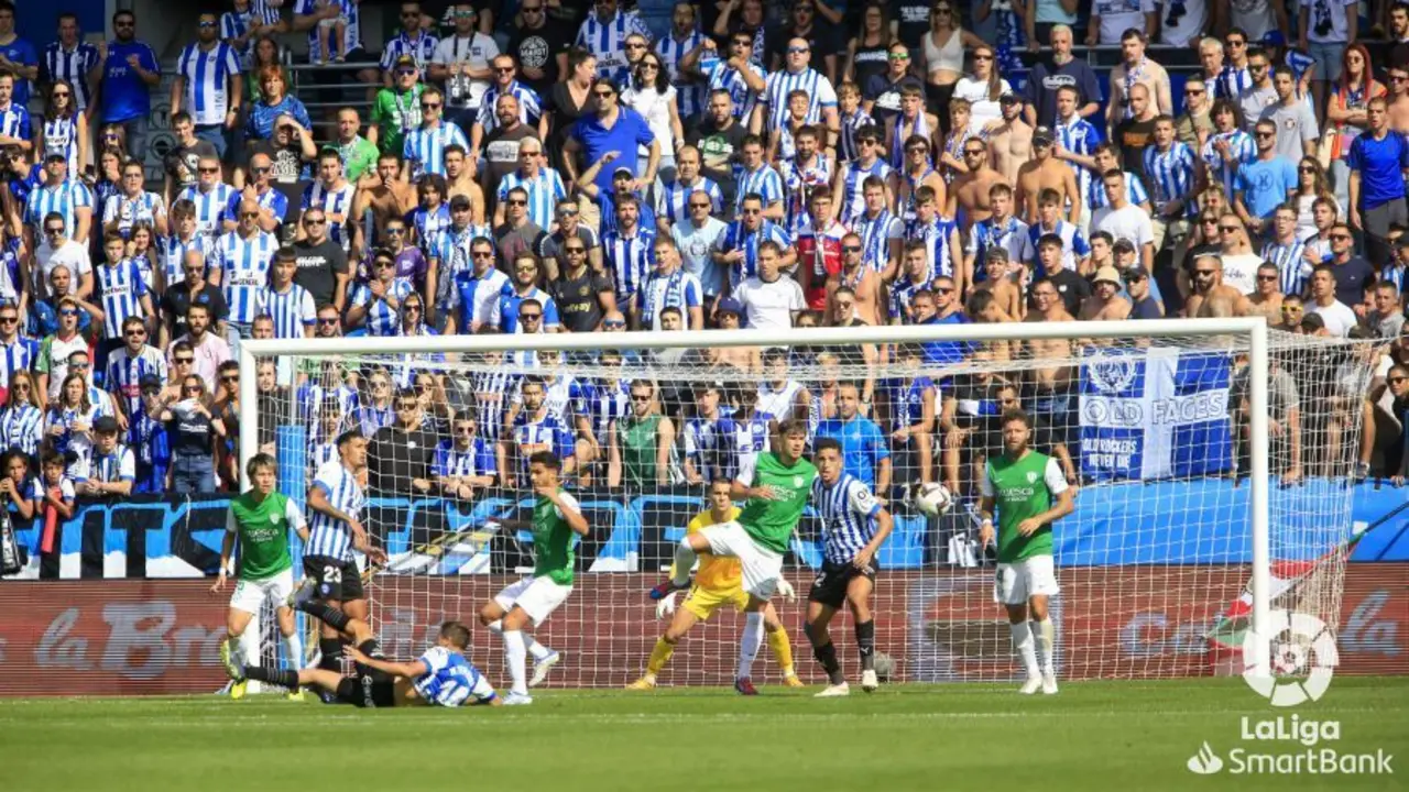 El Huesca cae en Mendizorroza | Foto; LaLiga