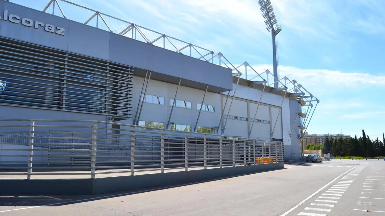 Exterior de El Alcoraz. Foto: Sportaragon