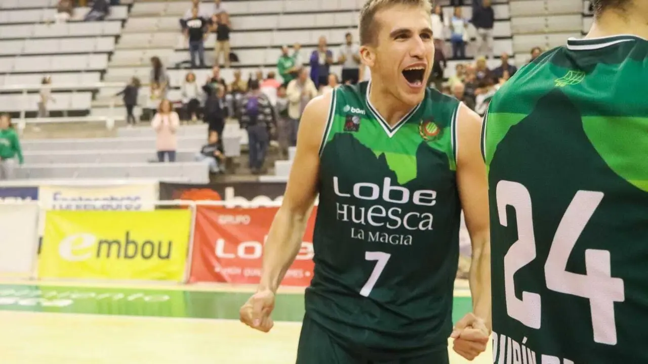 Jorge Lafuente, en el partido del Pe&ntilde;as contra Salou. Foto: CB Pe&ntilde;as