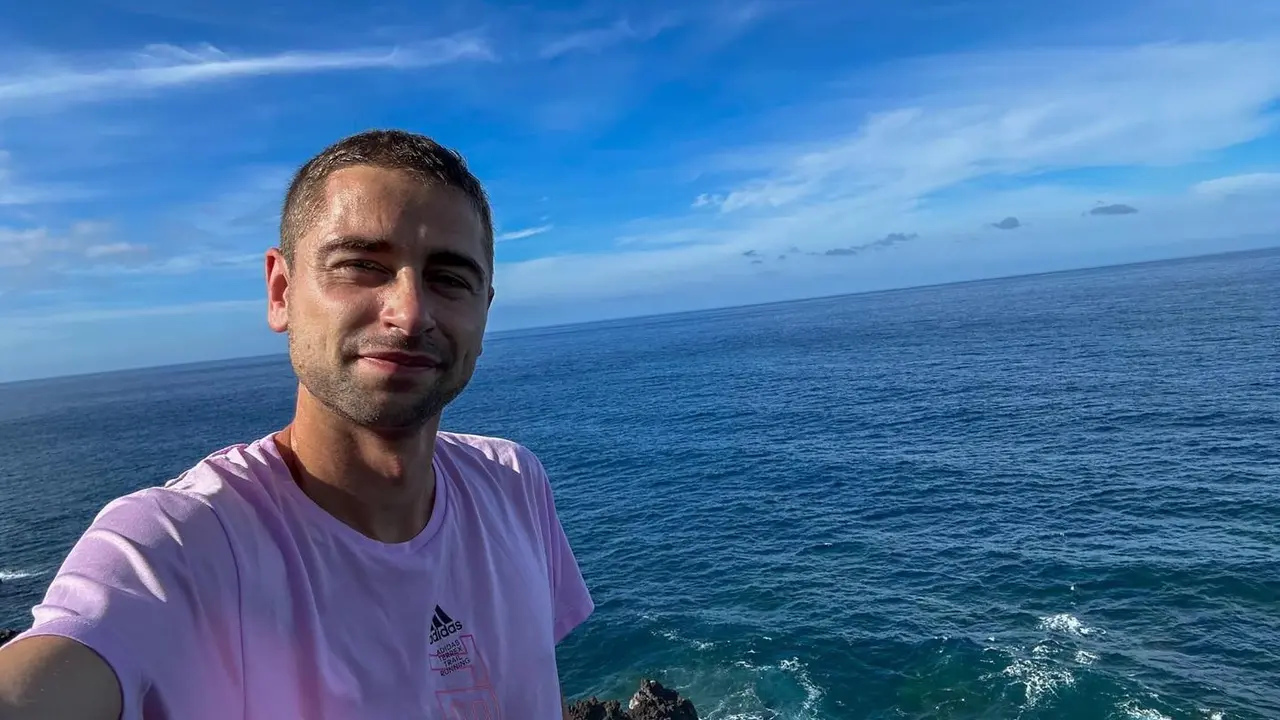 Autofoto de Dani Osanz unos d&iacute;as antes de la plata en la Transvulcania.