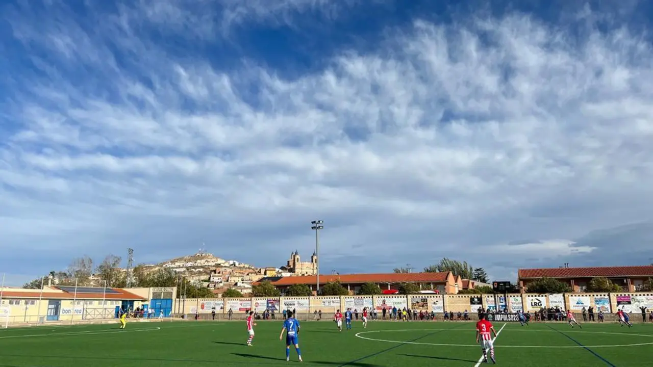 El &Eacute;pila, en su duelo ante el Barbastro | Foto: Yude P&eacute;rez | SportAragon