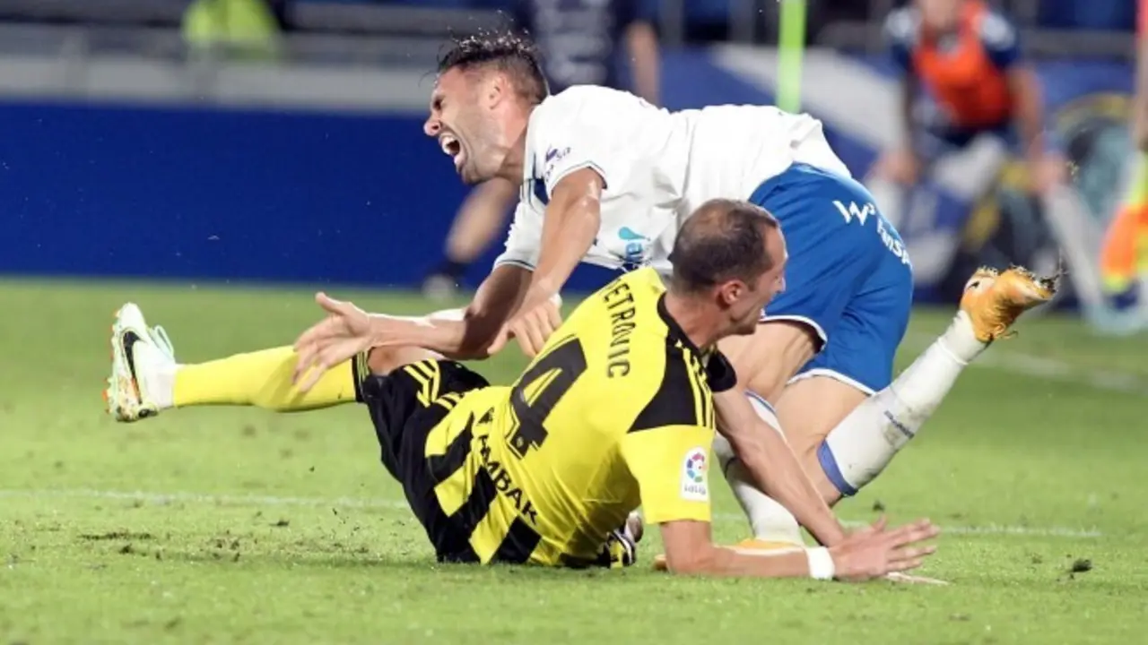 El Real Zaragoza venci&oacute; ante el Tenerife y Petrovic entr&oacute; en la escena | Foto: CD Tenerife
