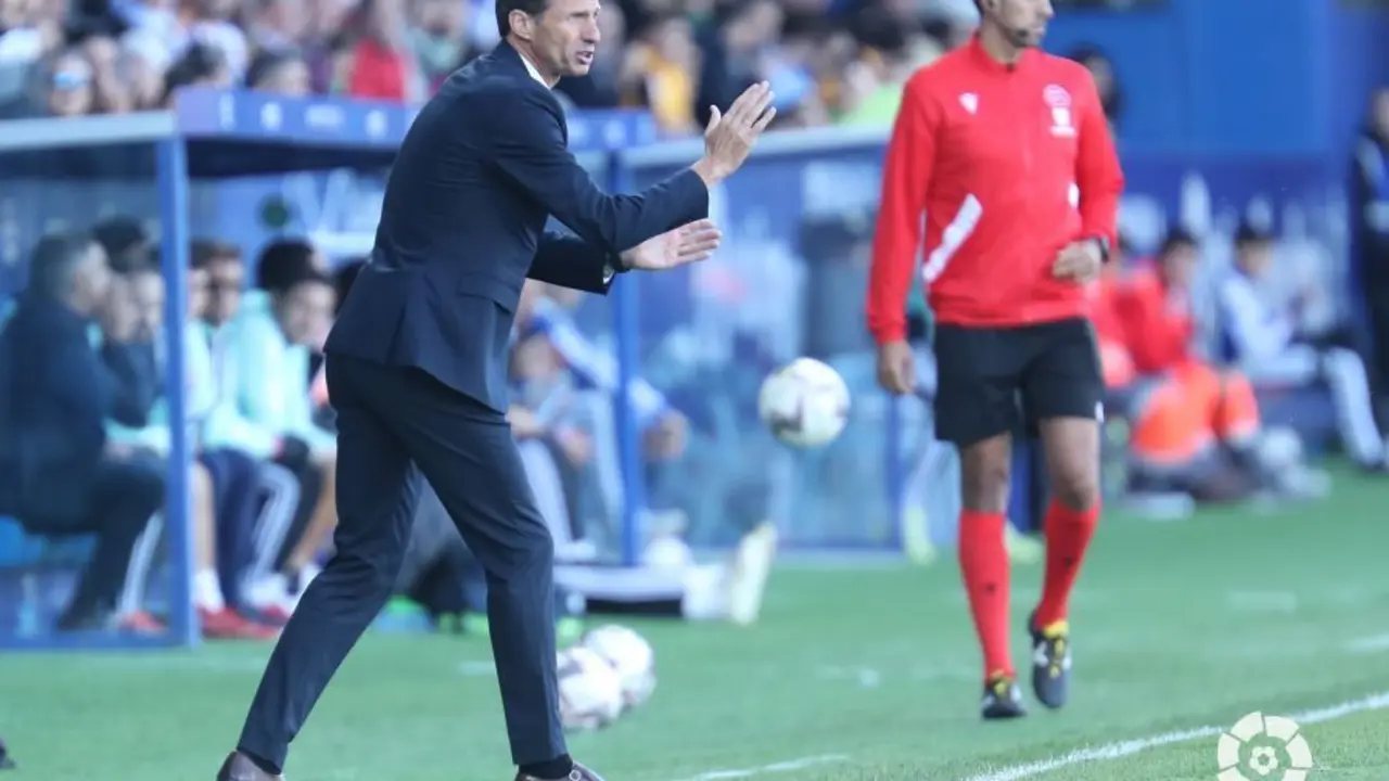 Ziganda en el campo de la Ponferradina. Foto: LaLiga