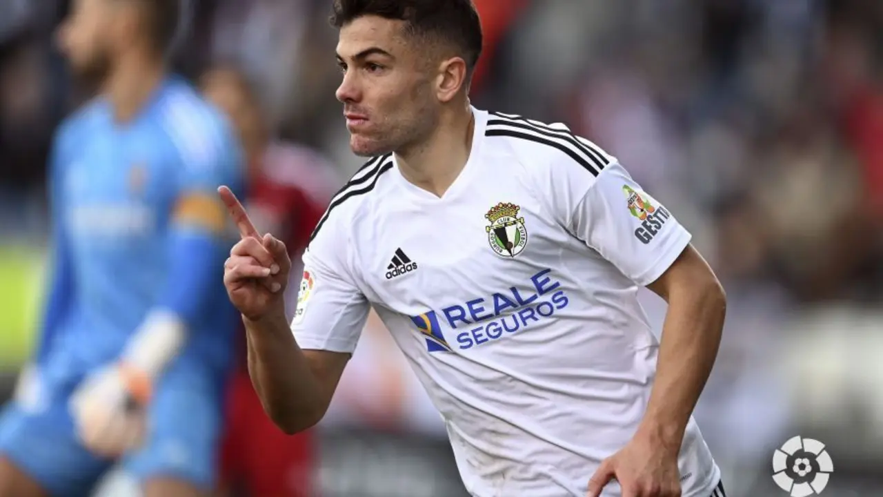 Curro S&aacute;nchez marca el gol del empate en el descuento | Foto: La Liga