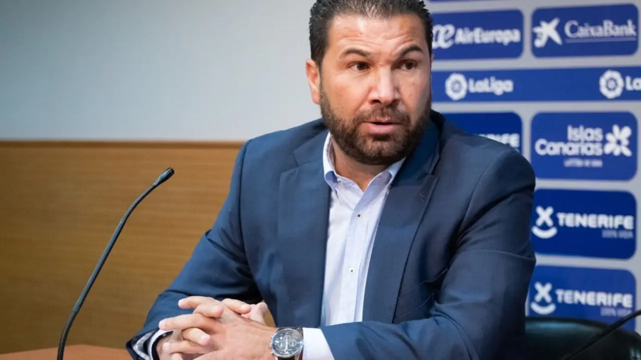 Juan Carlos Cordero ya lleva las riendas de la direcci&oacute;n deportiva del Real Zaragoza | Foto: LaLiga