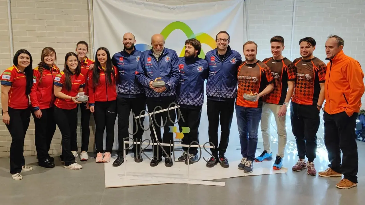 Podio de la d&eacute;cima edici&oacute;n del torneo 'Ciudad de Jaca' de curling. Foto: CH Jaca