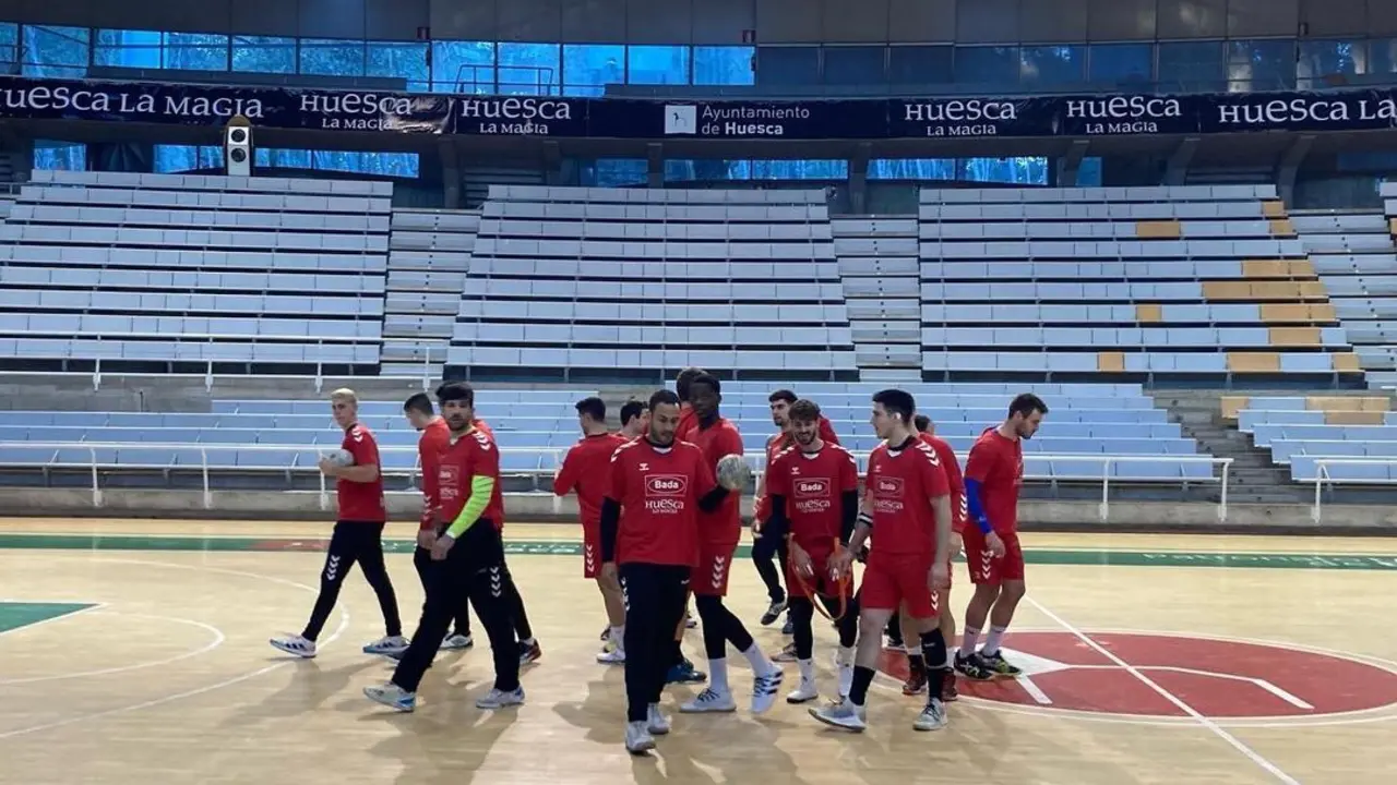 El Bada Huesca ha vuelto esta tarde a los entrenamientos. Foto: BM Huesca