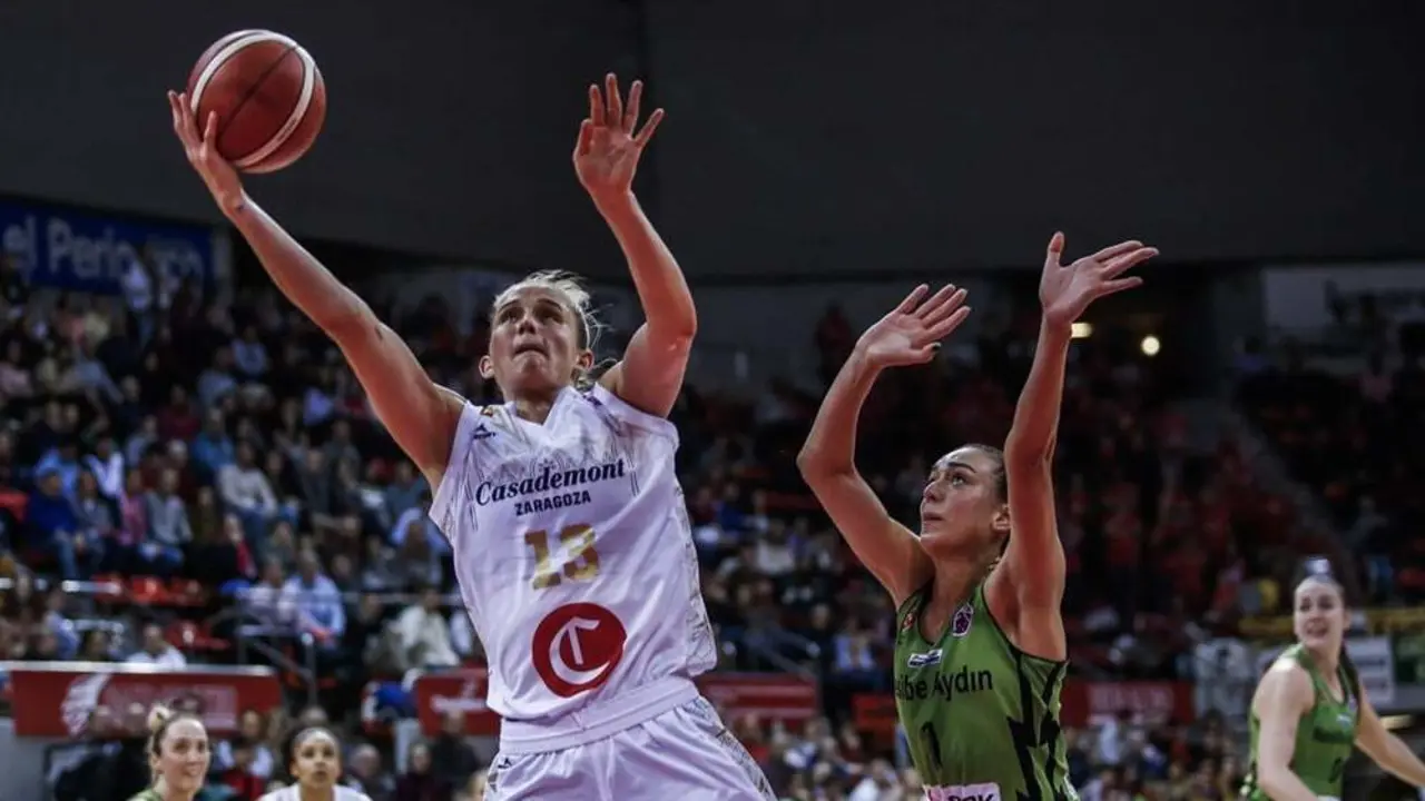 Leo Fiebich, ante el Nesibe en la Eurocup | Foto: FIBA