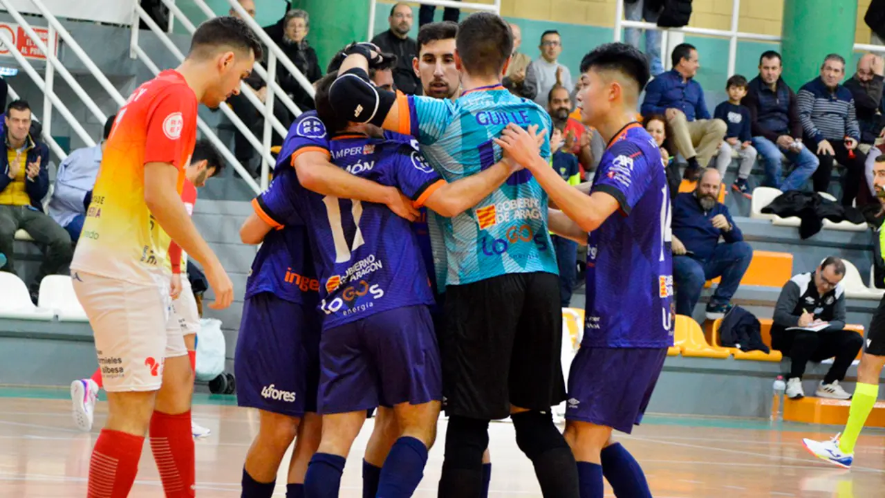 Celebraci&oacute;n de uno de los goles de esta tarde | Foto: Pedro Luis Serrano