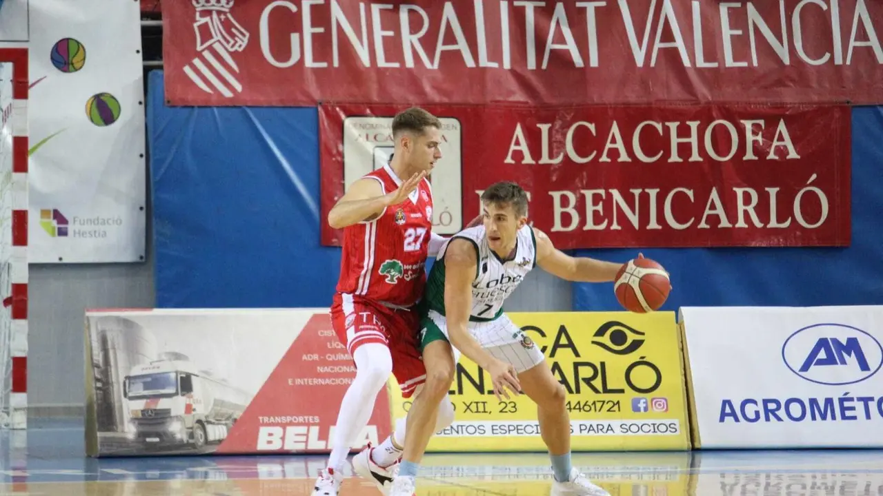 Jorge Lafuente, en la imagen, fue junto a Adom elogiado por Cerd&aacute;n en el Benicarl&oacute; CB Pe&ntilde;as. Foto: Cedida