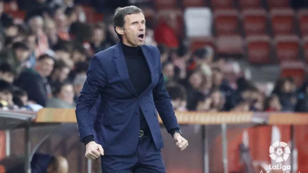Ziganda sorprendi&oacute; con el once que propuso de inicio sobre el c&eacute;sped de El Molin&oacute;n contra el Sporting. Foto: LaLiga