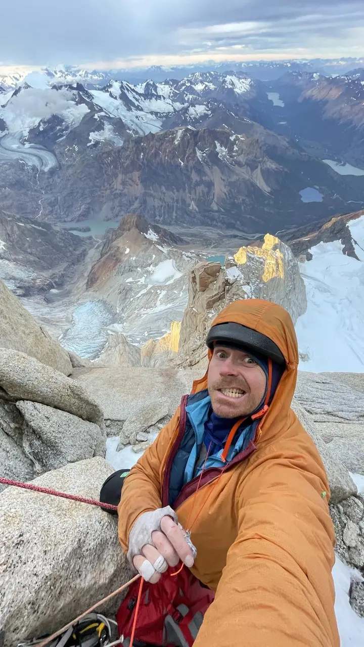 Colin Haley, en el Fitz Roy, abre este Planeta Monta&ntilde;a by Huesca La Magia. Foto: C.H.
