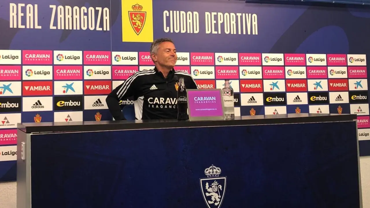 Fran Escrib&aacute; y sus frases en rueda de prensa | Foto: SportAragon