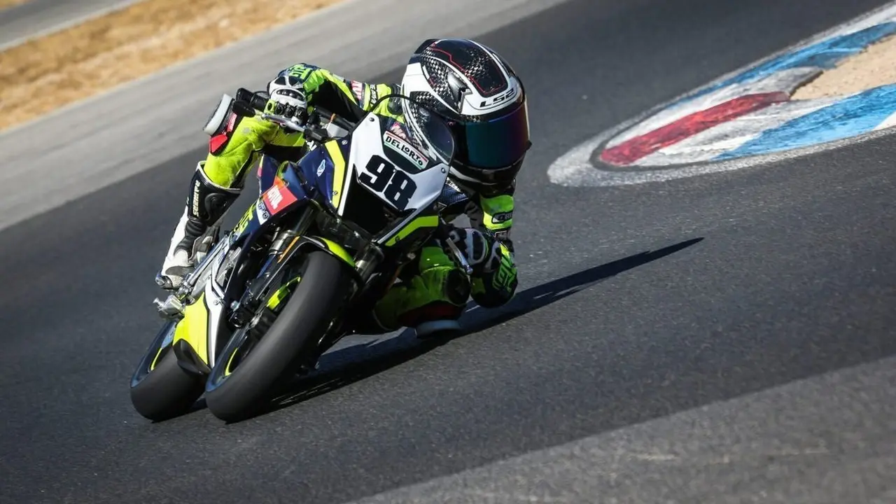 Campe&oacute;n de Espa&ntilde;a MiniGP World Series 2022, Enzo Zaragoza. Foto: RFEM