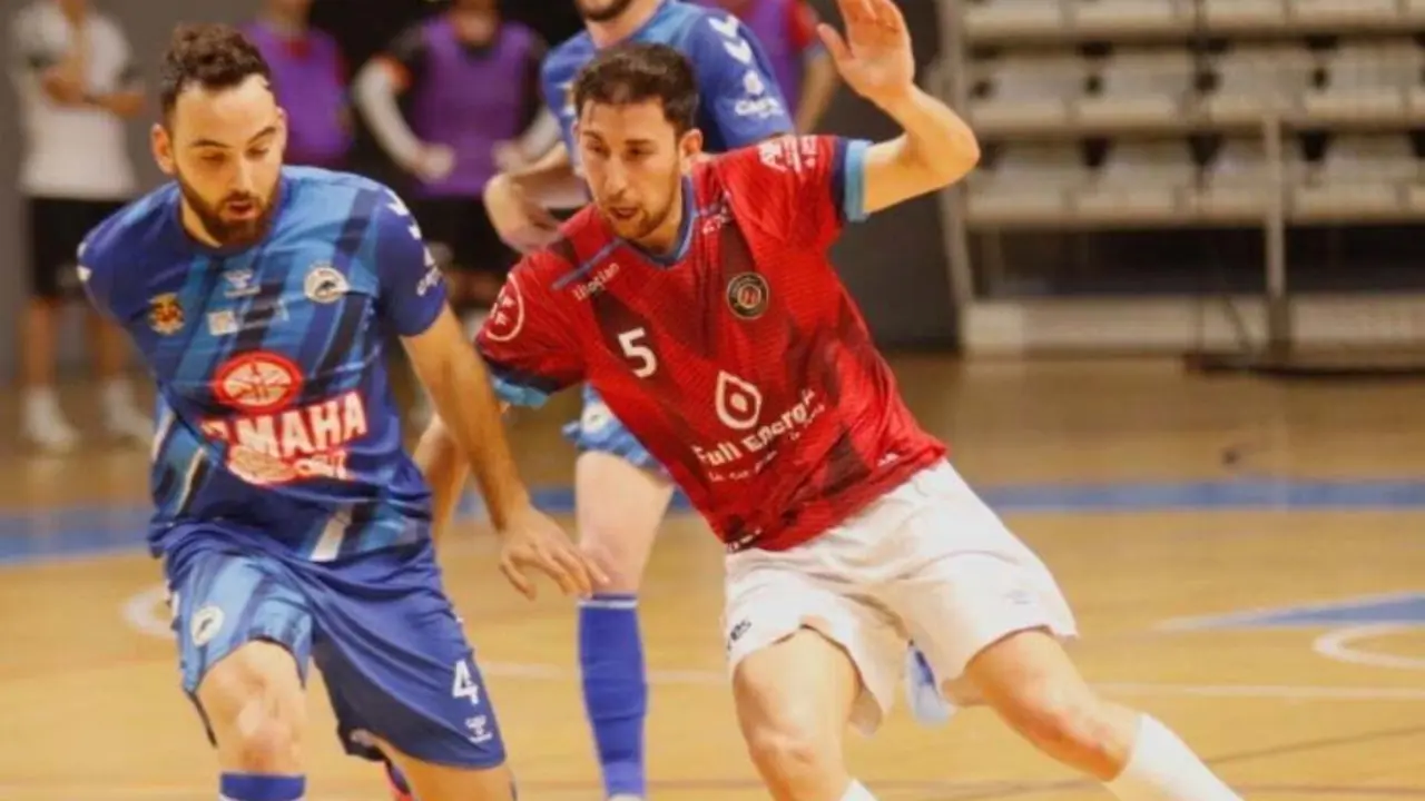 Tabuenca, en un lance del partido | Foto: Bisontes FS