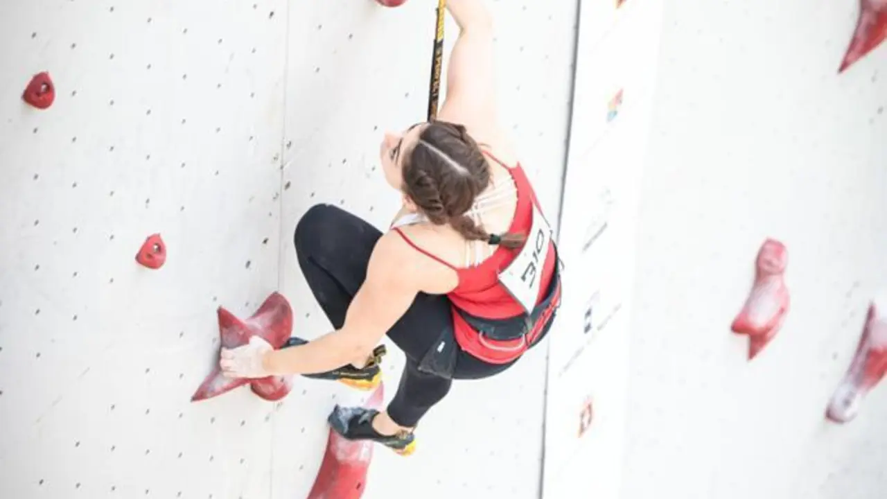 Mar&iacute;a Laborda, en la imagen, es una de las m&aacute;ximas exponentes en la escalada de velocidad. Foto: FAM