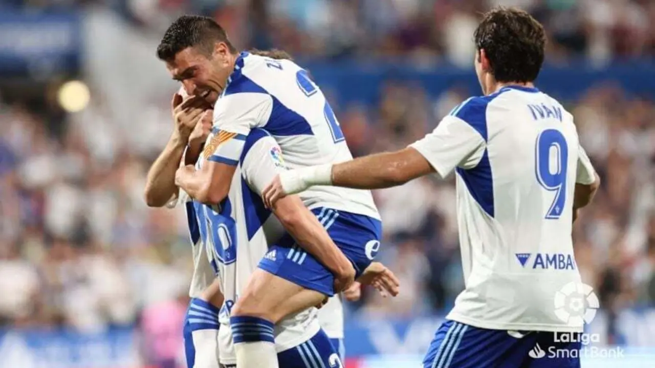 Alberto Zapater celebra el gol de Mollejo | Foto: La Liga