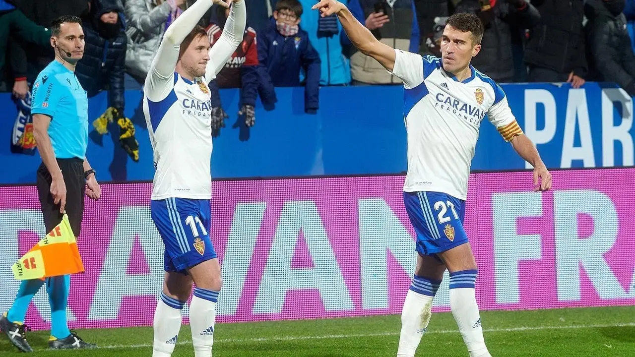 Todo indica que Valent&iacute;n Vada dejar&aacute; de ser jugador del Real Zaragoza | Foto: Tino Gil / RZ