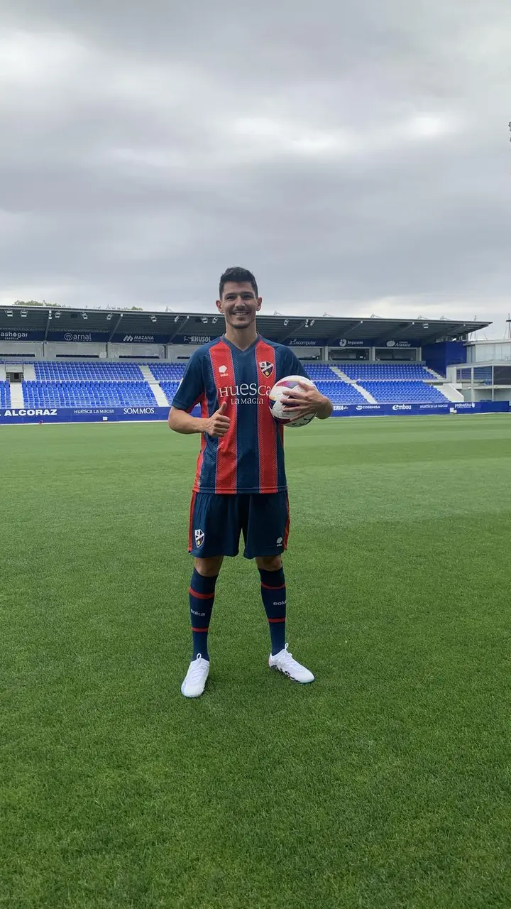 Miguel Loureiro en su presentaci&oacute;n