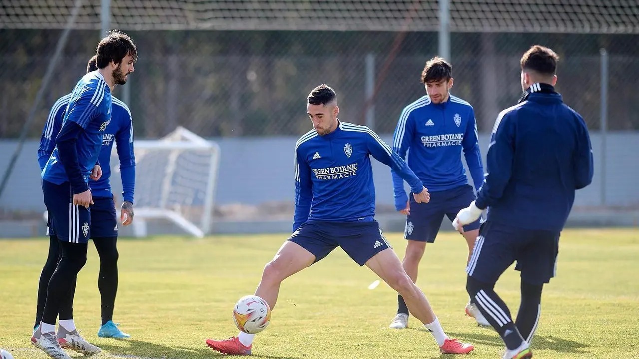Sabin Merino y Eugeni en un entrenamiento en la Ciudad Deportiva. | Foto: RZ