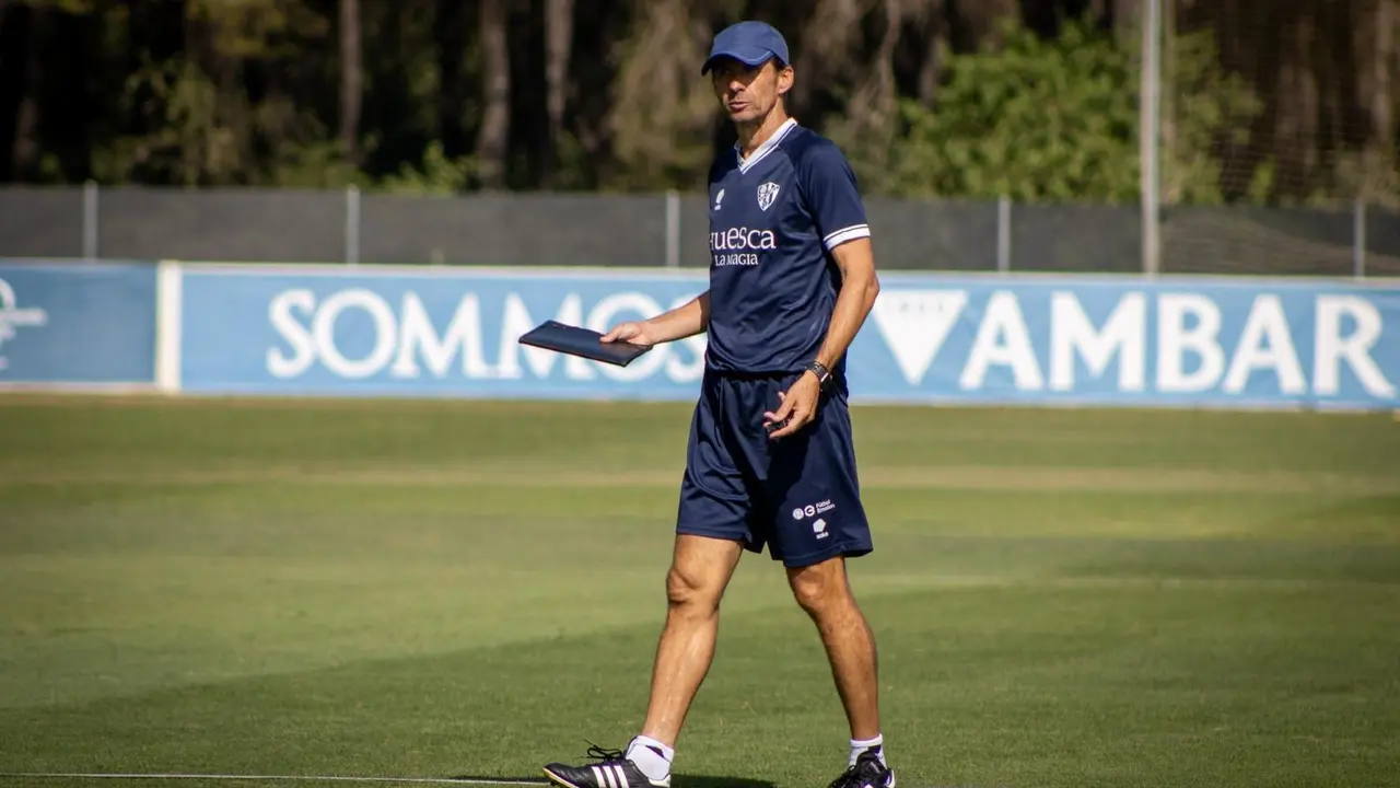 Ziganda durante la pretemporada 23/24 del Huesca