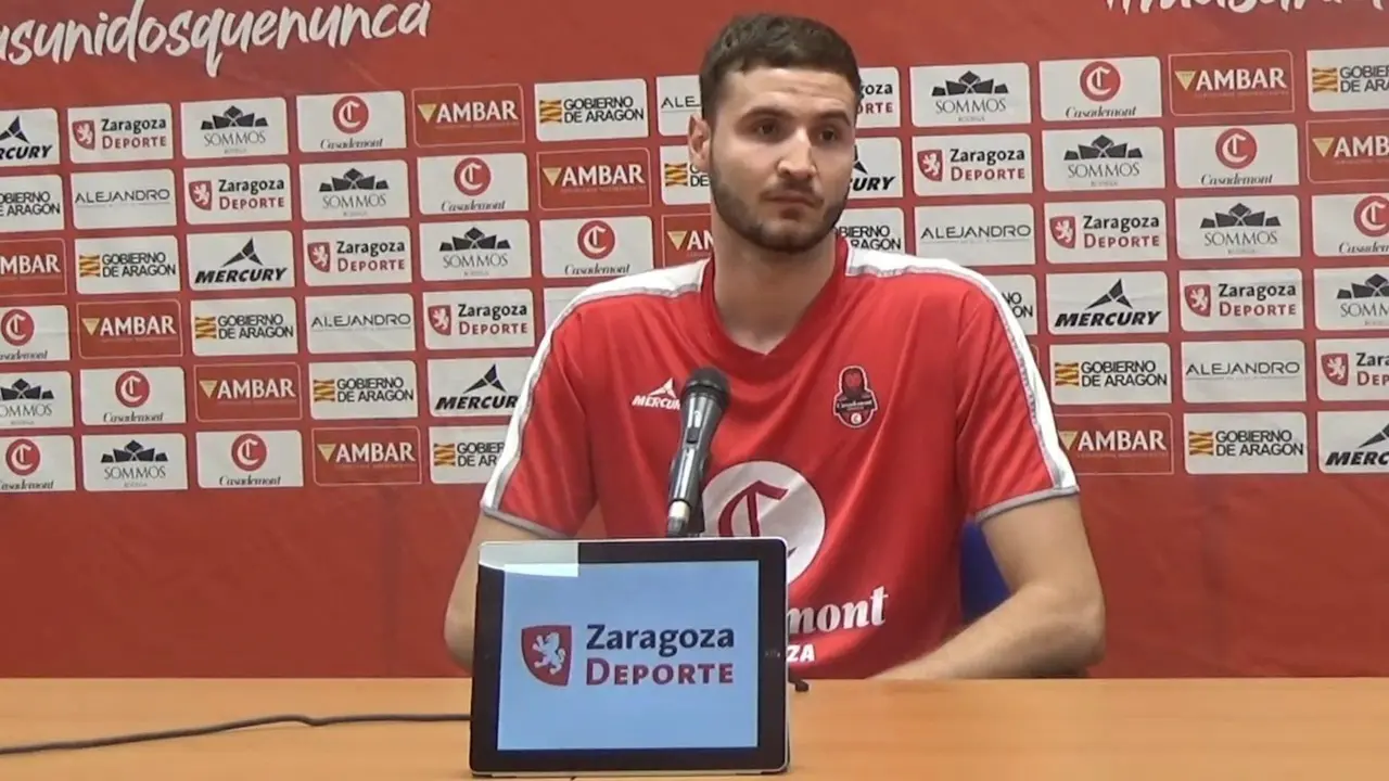 Miguel Gonz&aacute;lez, este lunes en sala de prensa | Fotograma de Casademont Zaragoza