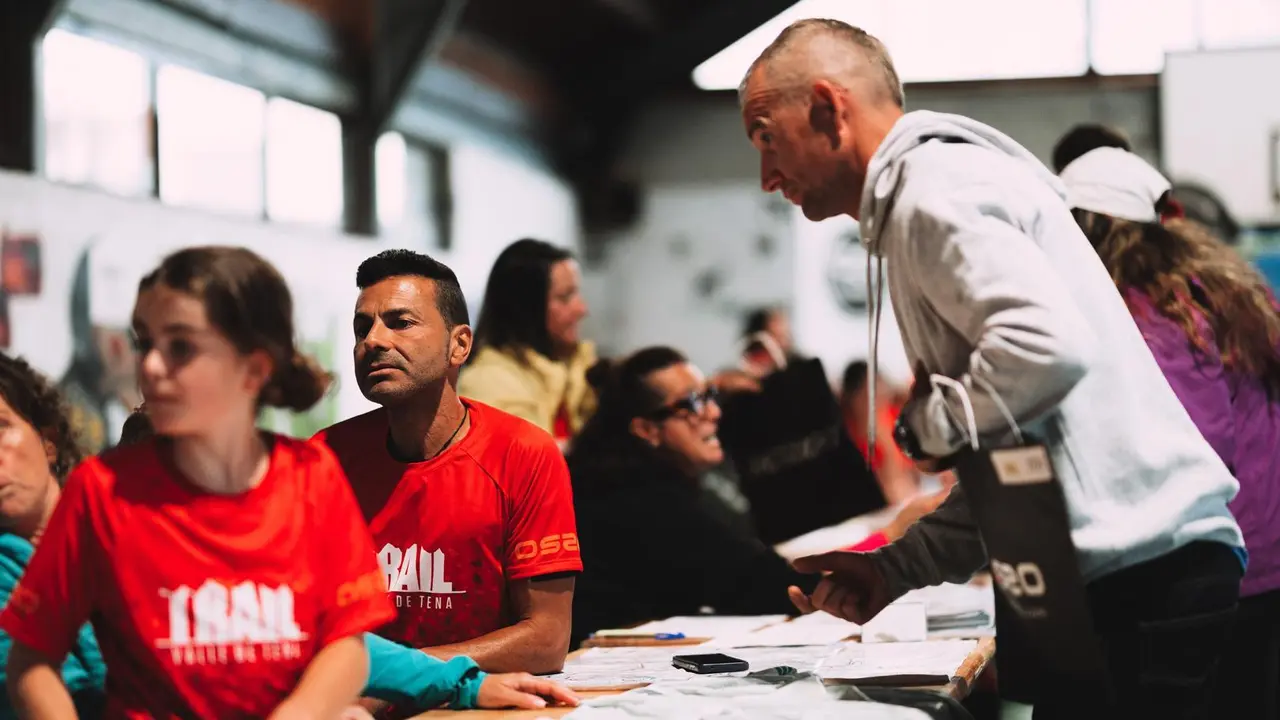Los voluntarios de la Ultra Trail Valle de Tena no se desanimaron en ning&uacute;n momento y volvieron a ser un puntal del trail. Foto: Cedida