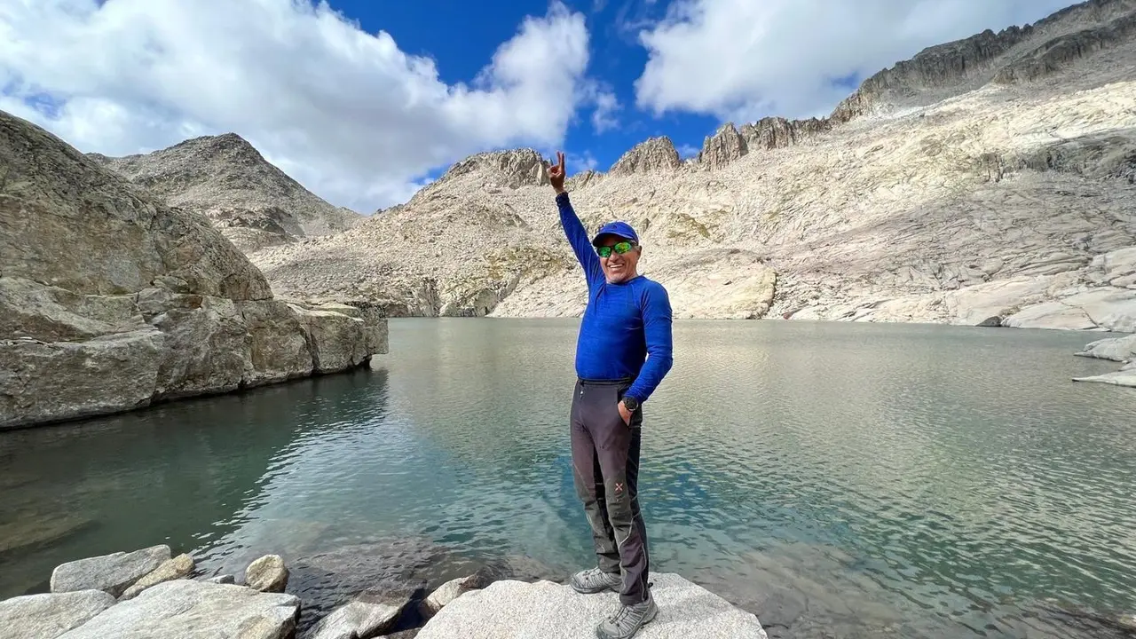 Iv&aacute;n vallejo durante su visita al valle de Benasque al que volver&aacute; en 2024. Foto: FB Iv&aacute;n Vallejo