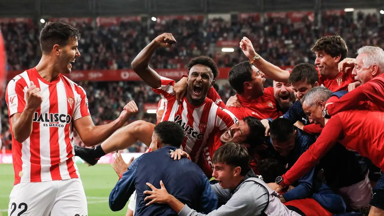 El Sporting celebra el gol del empate | Foto: Real Sporting