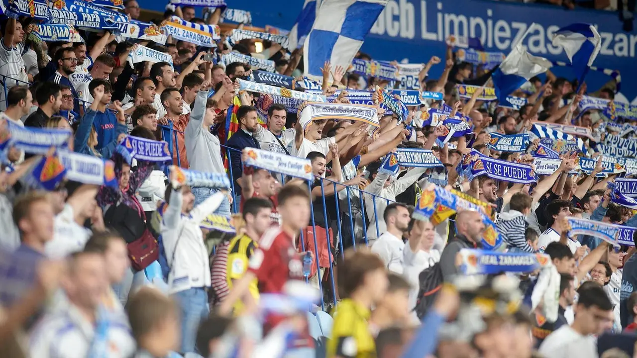 La Romareda quiere celebrar un triunfo tres meses m&aacute;s tarde | Foto: Tino Gil / RZ
