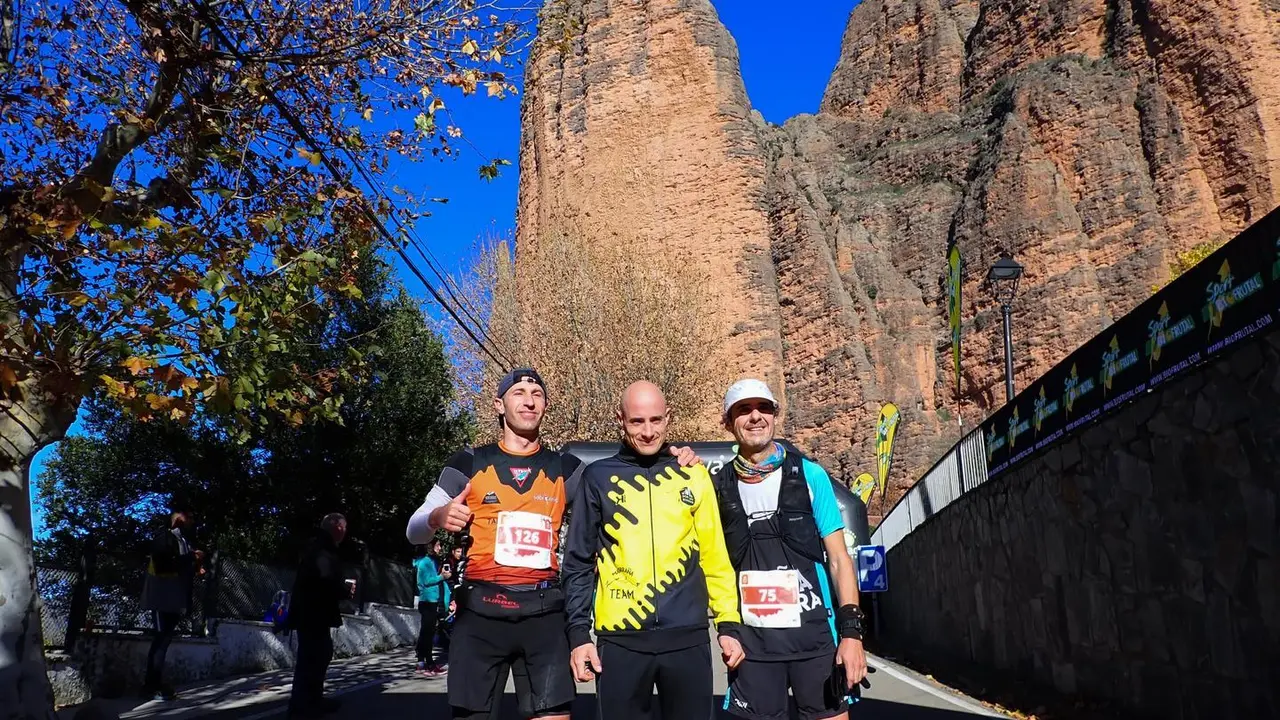 Podio masculino del 35K del trail Mallos de Riglos. Foto: Inma Garc&iacute;a