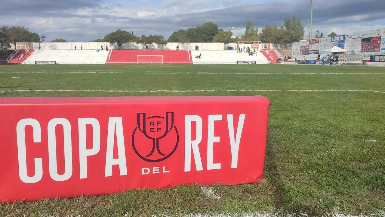 El Municipal de Barbastro se prepara para vivir la hist&oacute;rica de un Primera en Copa del Rey. Este mi&eacute;rcoles UD Barbastro - Almer&iacute;a. Foto: Cedida