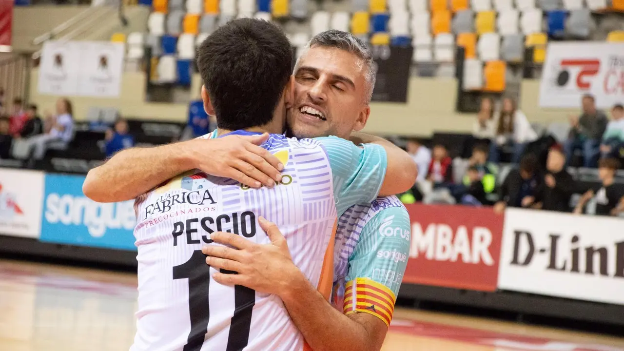 Carlos Retamar ha regresado, con gol y triunfo | Foto: Pedro Luis Serrano
