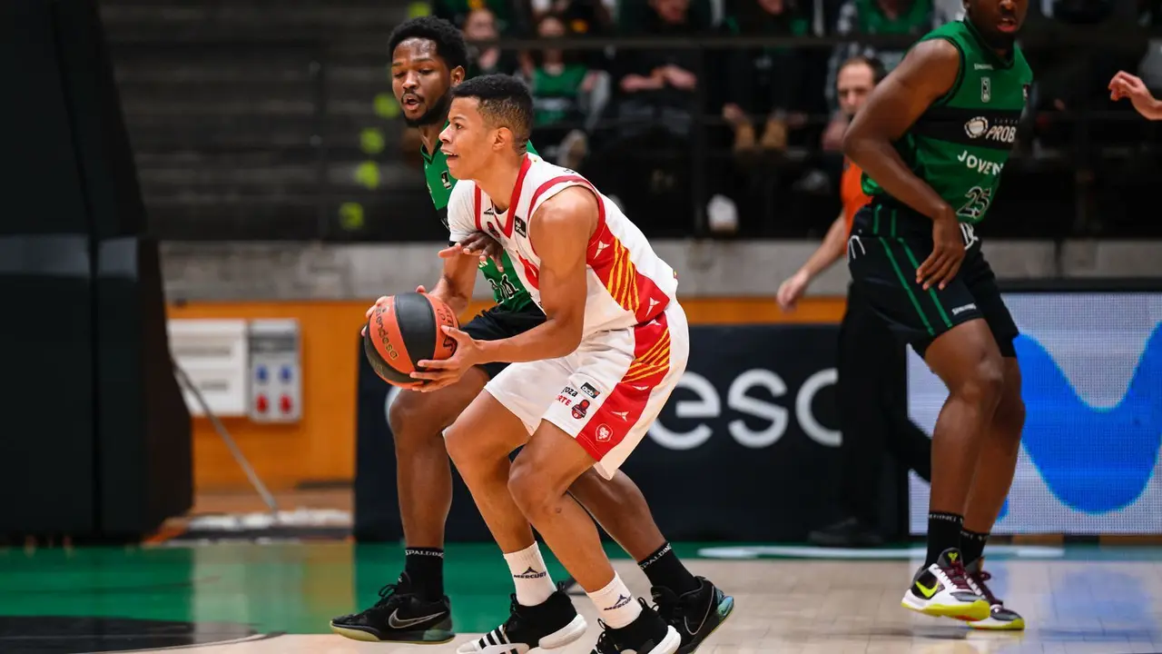 Trae Bell Haynes, casi sin descanso este s&aacute;bado | Foto: D. Grau