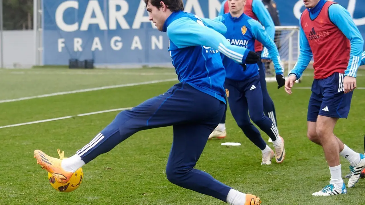 El Real Zaragoza prepara el duelo ante el Eldense | Foto: Tino Gil / RZ