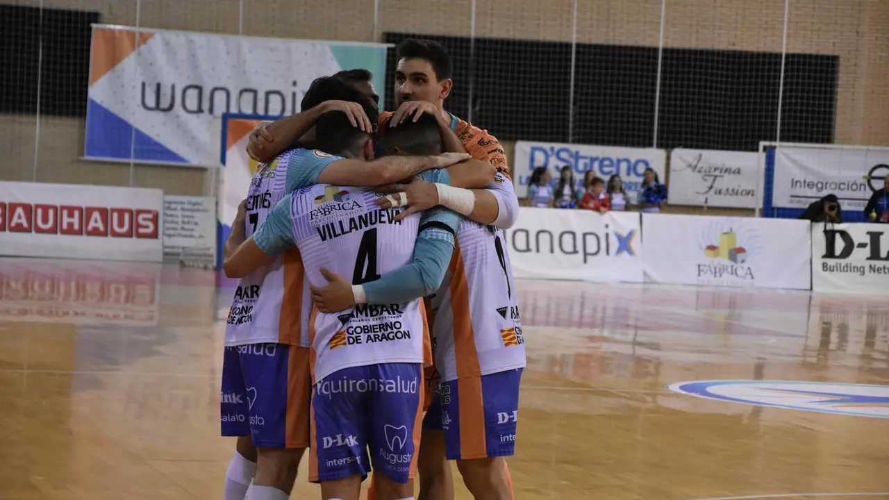 Celebraci&oacute;n tras un de esta temporada | Foto: Alejandro Meavilla